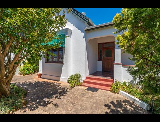 4 BEDROOM HOUSE FOR SALE IN PLUMSTEAD